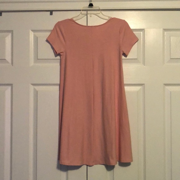 Pink skater rose dress - Picture 3 of 3